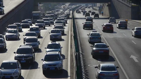 Traffic on overpass,traffic jam. 库存影片 31237003