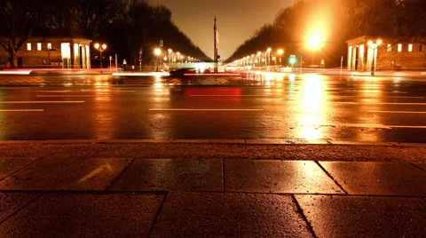 Traffic pass by in front or the Victory Column in Berlin at night Stock Footage 51863166