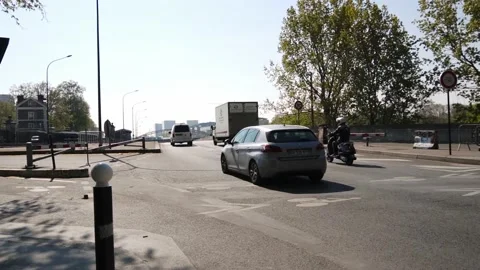 Traffic passing on the streets of Paris Stock Footage 212178662
