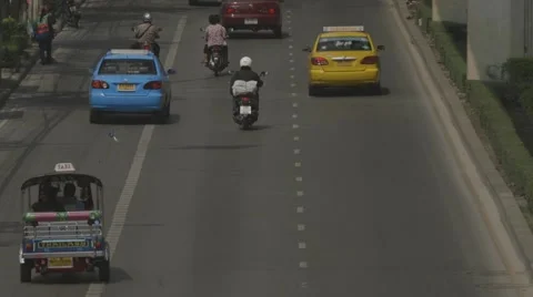 Traffic on Phaholyothin Road Stock Footage 48200365