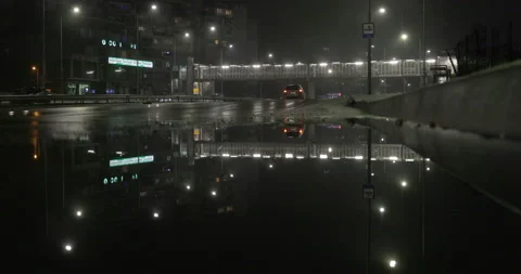 Traffic rain reflection at night Video stock 145792194