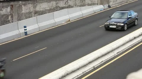 Traffic on the road Video stock 18166414