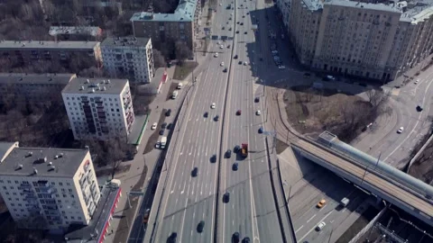 Traffic on the road in Moscow Stock Footage 194539236
