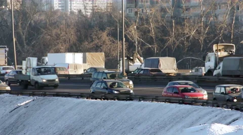 Traffic in rush hour Видео 56598434