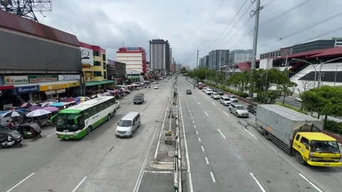 Traffic Scene along Roxas Boulevard Redemptorist Area 4K 60fps Vídeo Stock 339554540