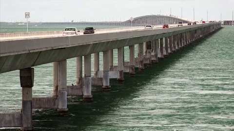 Traffic on Seven Mile Bridge Over Ocean in the Florida Keys Stock-Footage 72159337