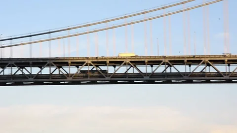Traffic on suspended bridge Video stock 88407631