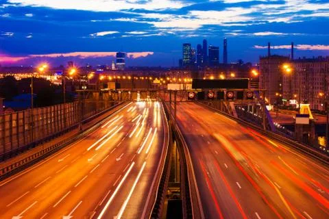 Traffic through downtown Foto stock