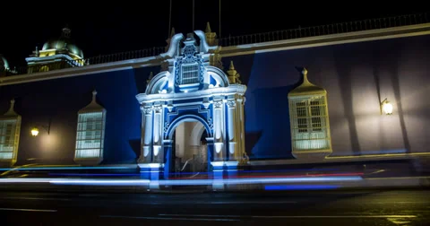 Traffic Time lapse in Trujillo at the main square, Peru Video stock 39433564