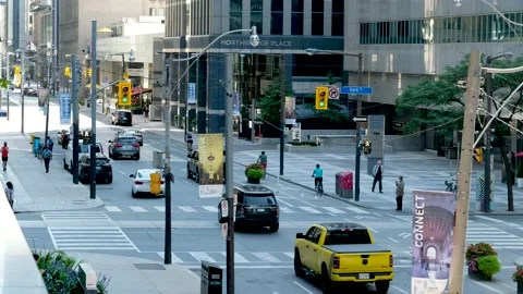 Traffic in Toronto Finacial District in August 2020. Stock Footage 137610653