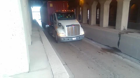 Traffic, Traffic under a Bridge, Hazel Crest IL Vídeo Stock 244289692