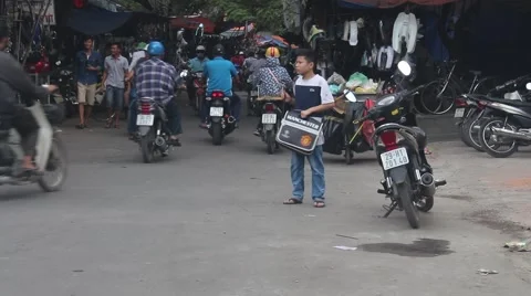 Traffic in viet nam Stock Footage 58626329