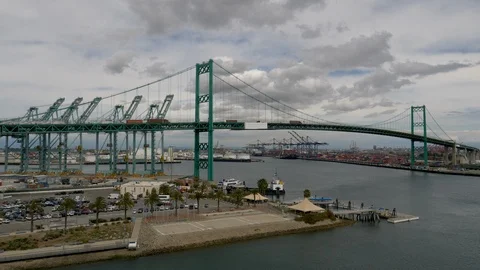 Traffic on Vincent Thomas Bridge San Pedro CA Stock-Footage 106863348