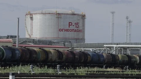 Train and oil storage Stock-Footage 123779132