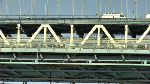 Train And Traffic Crossing Manhattan Bridge Stock Footage 132715055