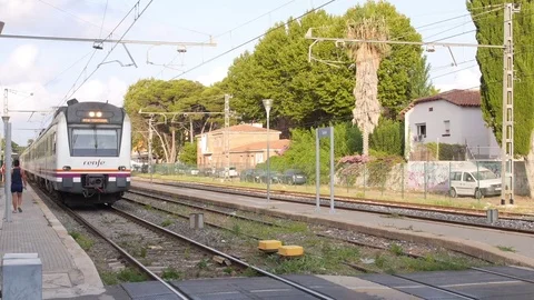 Train approaching Stock Footage 71554210