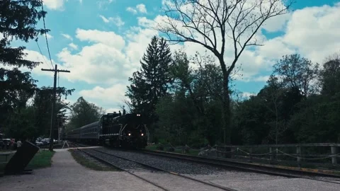 Train Arrival at Cuyahoga Valley Video stock 338747167