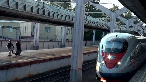 The train arrives at the station Stock Footage 72542138