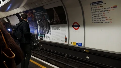 Train arriving at Oxford circus Stock Footage 108569501