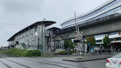 Train arriving at Renfrew Skytrain Station Stock Footage 282549939