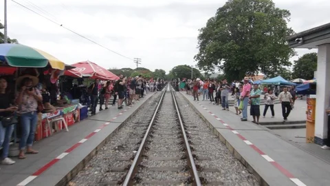 Train on the bridge over the river Kwai in Kanchanaburi, Thailand Stock-Footage 102661854