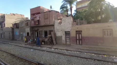 Train from Cairo to Luxor along the Nile Stock Footage 251856524