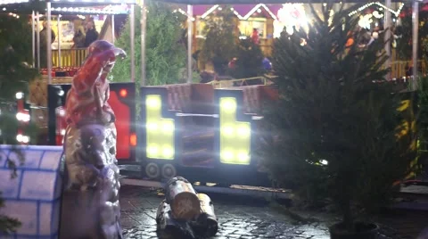 Train in the Christmas Fair Stockbeeldmateriaal 55089216