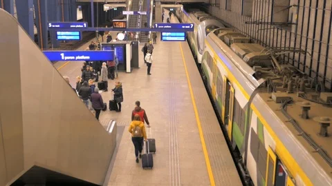 Train closing door, standing on the platform, Warsaw main station Stock Footage 101738310
