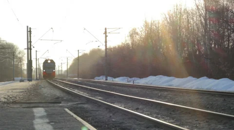 Train coming closer Stock Footage 35899017