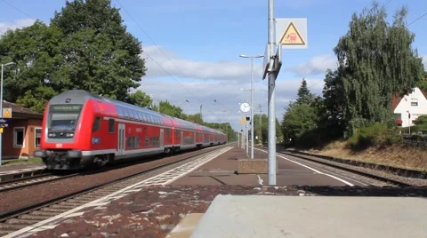 Train coming to station Stock Footage 43312050