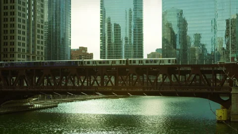 Train crossing the downtown Chicago river Stock Footage 243676744