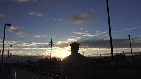 Train depot, train horn blowing Stock Footage 41809583
