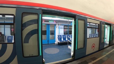 The train doors are closing Stock Footage 85455960