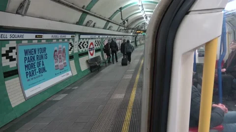 Train Doors Closing On The London Underground Stock Footage 154151236