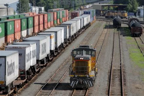 Train Engine in Railyard 스톡 사진