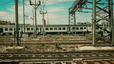 Train enters the station 스톡 동영상 75638553