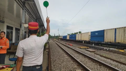 Train 動画素材 233027530