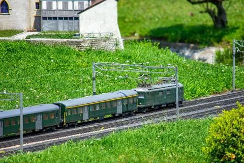 Train in the green scenery Foto stock
