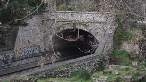 Train hole Stock-Fotos