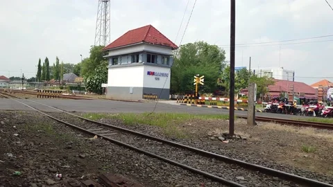 A train that just left the station Video stock 201658431