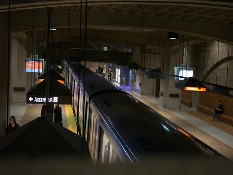 Train leaves metro station Stock Footage 74766437