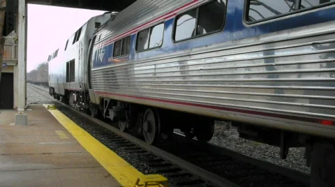 Train leaves the station Stock Footage 366401