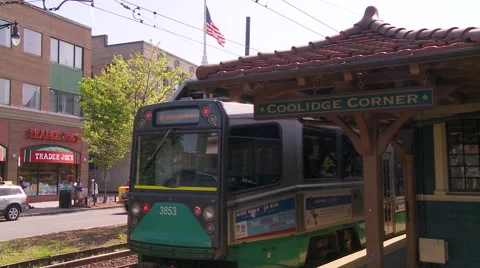 Train Leaves Station Video stock 41864108