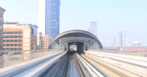 Train leaving metro station Video stock 255151125