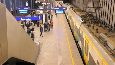 Train leaving the platform, Warsaw main station Stock Footage 101948754