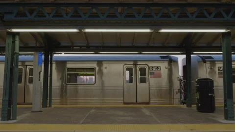 A train leaving the station in Queens Stock Footage 278249134