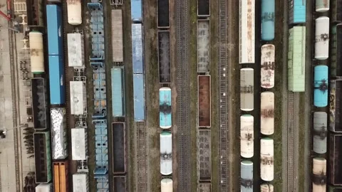 The train moves along the marshalling platform. Stock Footage 141635427