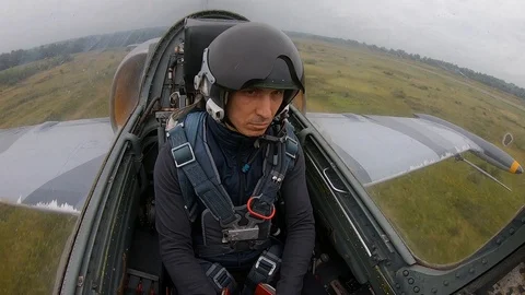 Train new pilot for flight on plane. Man experiencing large overload, he is bad. Stock Footage 118677843