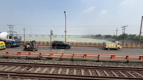 The train is passing over Farakka. Stockbeeldmateriaal 313454120