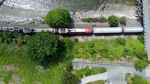 Train passing through Boulevard Park in Bellingham, Washington Video stock 155826396